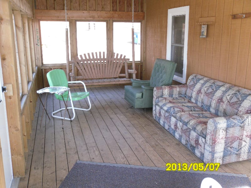 View of the cabin 2 porch